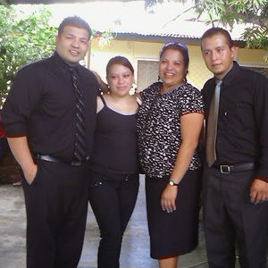 Meet your Posher, Ester